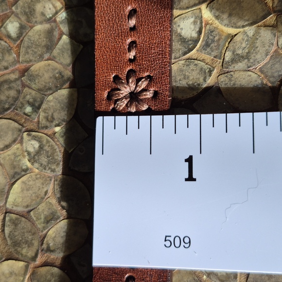 Dockers Brown Leather Belt with Floral Embroidered Design. Fits 38 to 42". - Picture 5 of 6